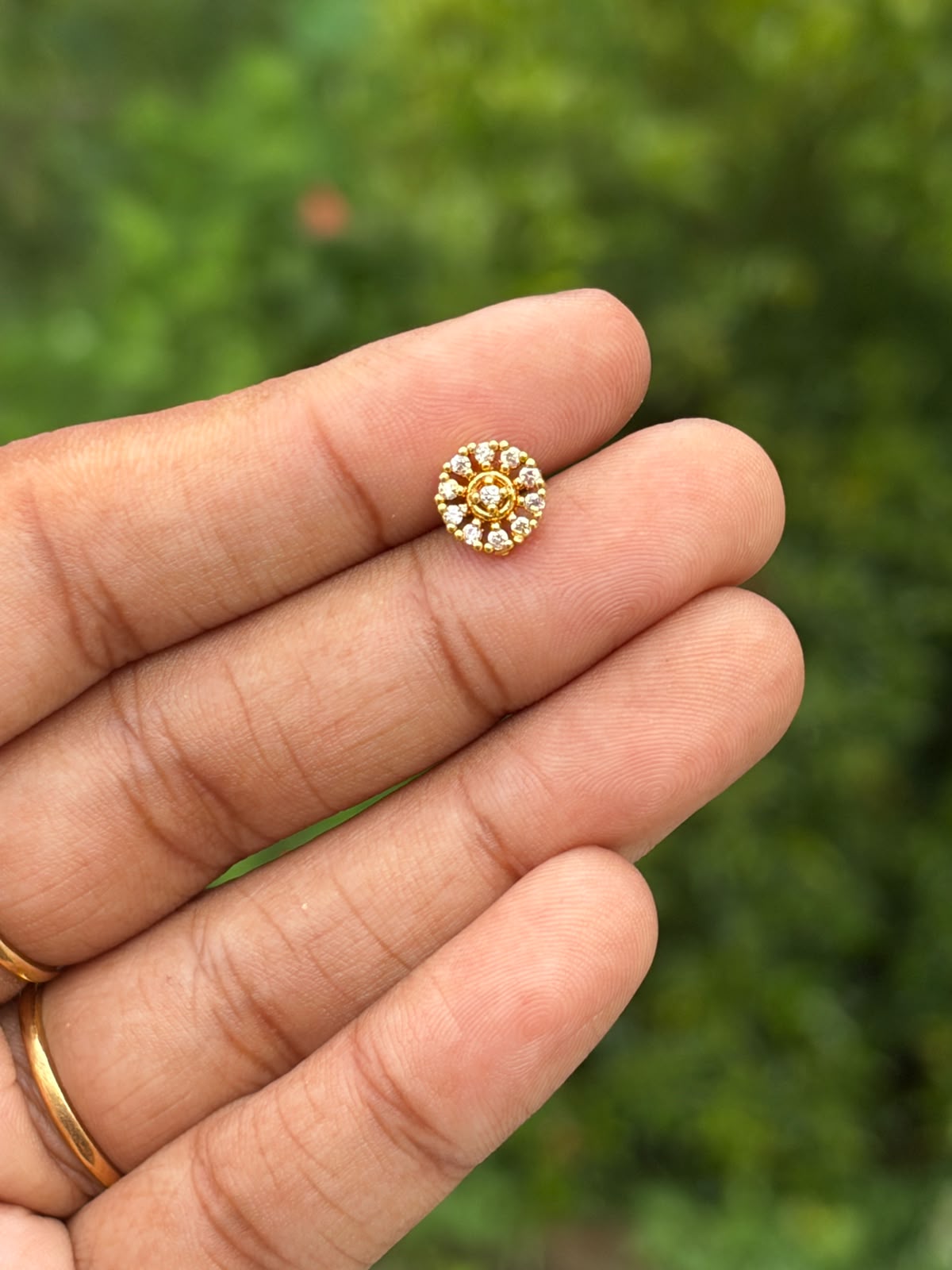 Secondstud/Nosepin